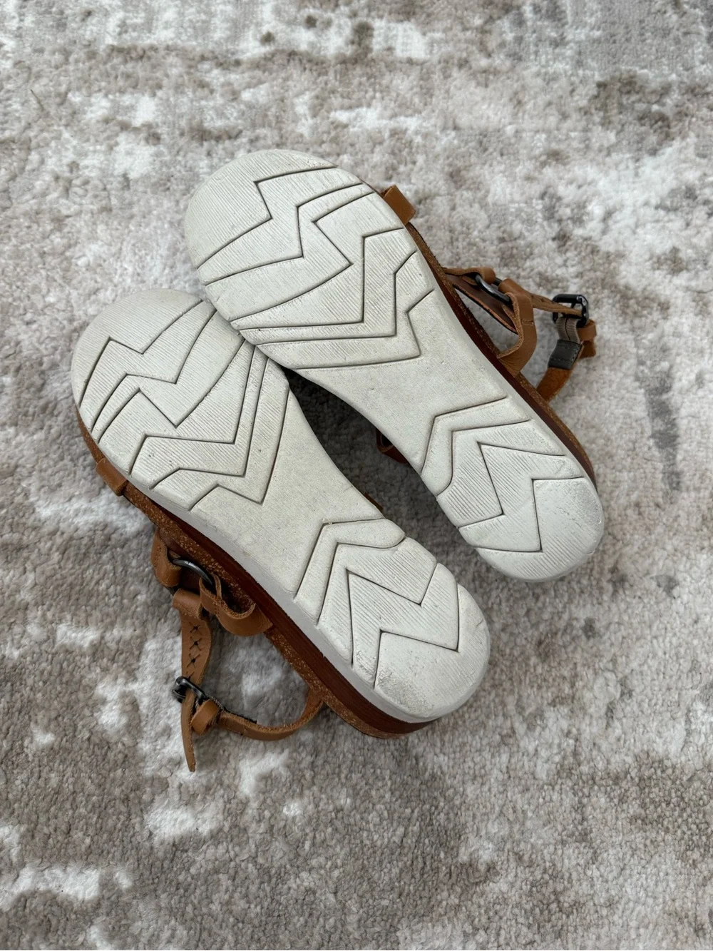 OTBT leather upper